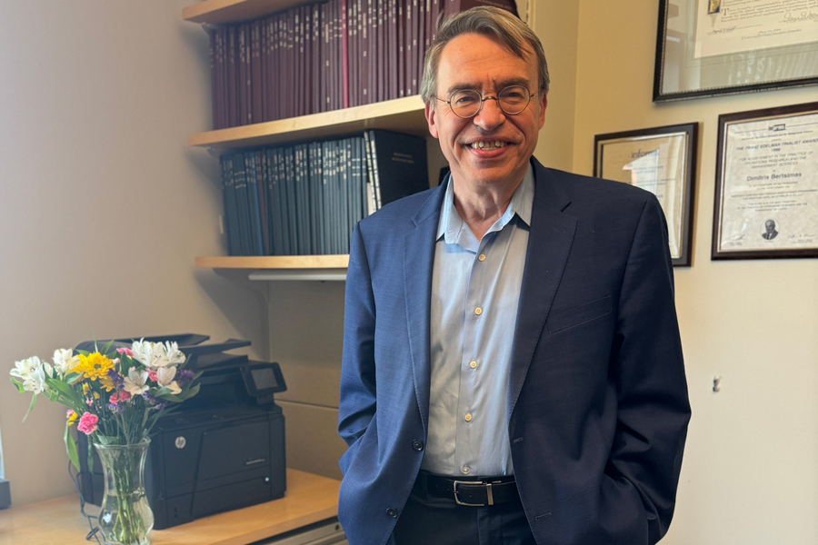 MIT-Killian-Demitris Bertsimas-01-press_0